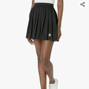 adidas Black Pleated Tennis Skirt